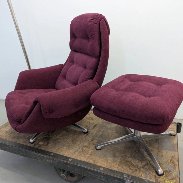 Classic mid-century lounger and ottoman recovered in JF Fabrics Instigator chenille.  Great colour choice by the client.